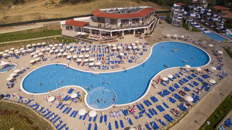 Nevis Resort & Aquapark - All Inclusive Napospart