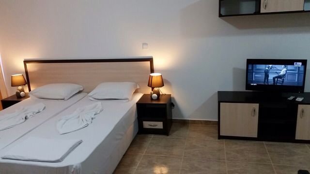 Szveti Vlasz utazás Olymp Aparthotel