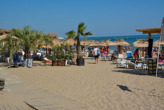 Szveti Vlasz utazás Olymp Aparthotel