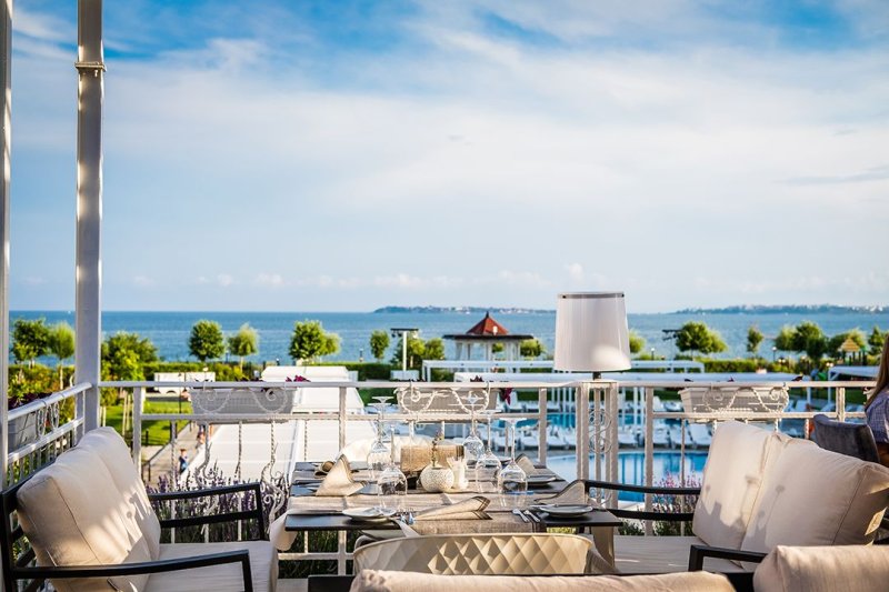 Premier Fort Beach Aparthotel Szveti Vlasz
