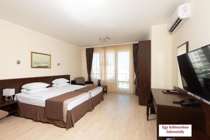 Napospart utazás Rome Palace Deluxe