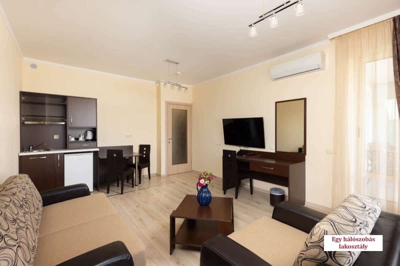 Rome Palace Deluxe Napospart