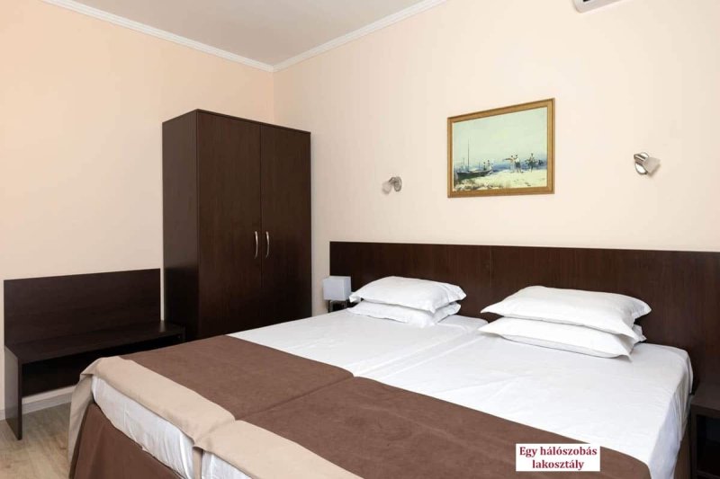 Napospart utazás Rome Palace Deluxe