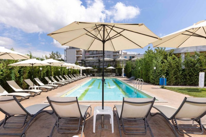 Napospart utazás Rome Palace Deluxe