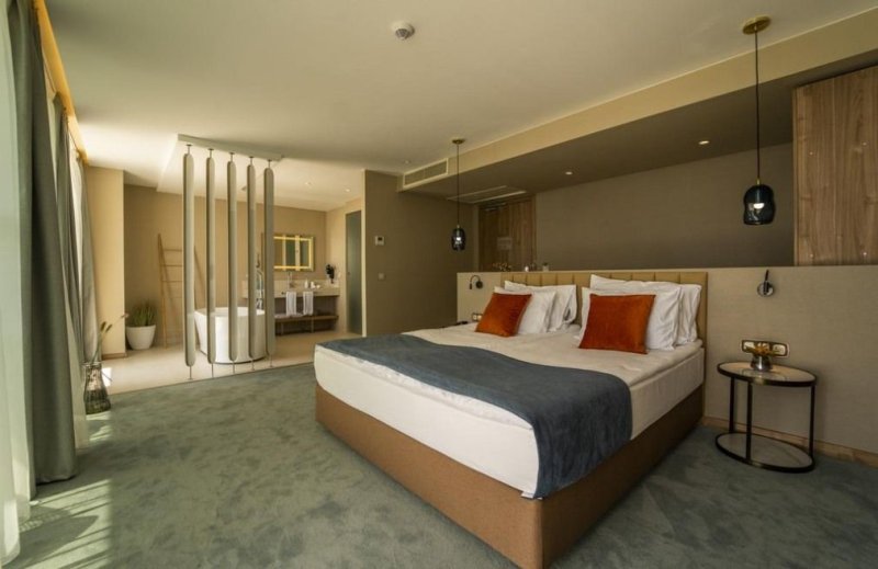 Pomorie utazás Wave Resort