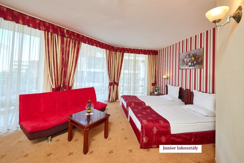 Napospart utazás Hotel Karolina