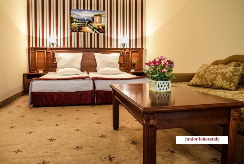 Napospart utazás Hotel Karolina