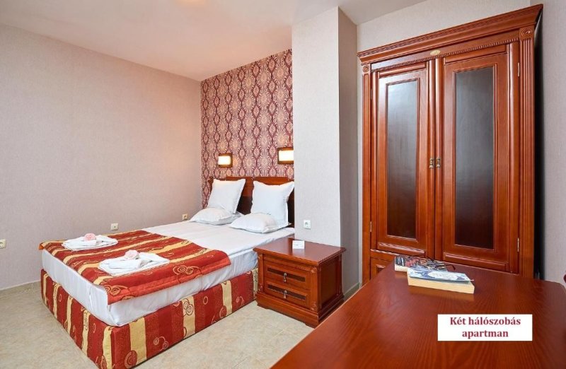 Napospart utazás Hotel Karolina