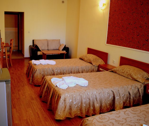 Napospart utazás Hotel Ryor