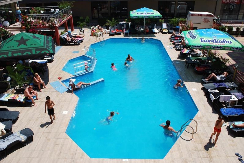 Tia Maria Hotel Napospart