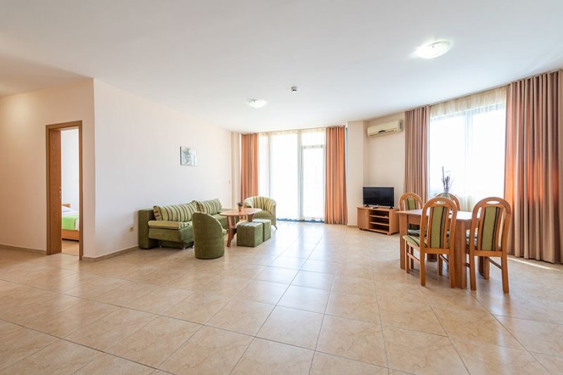 Napospart utazás Trakia Plaza Apartmanok