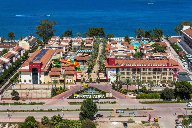 Kemer utazás Crystal Aura Beach Resort & Spa