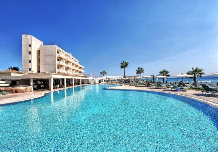 Dél-Ciprus Ayia Napa utazás Piere Anne Beach Hotel