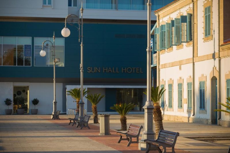 Dél-Ciprus utazás Sun Hall Hotel