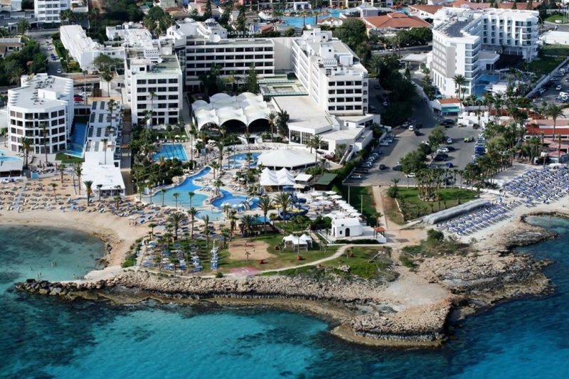 Dél-Ciprus Ayia Napa utazás Adams Beach Hotel