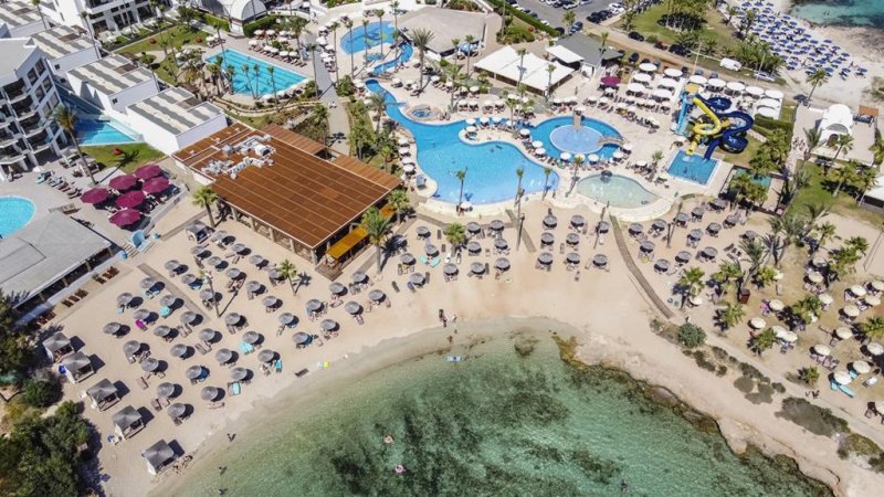 Dél-Ciprus Ayia Napa utazás Adams Beach Hotel