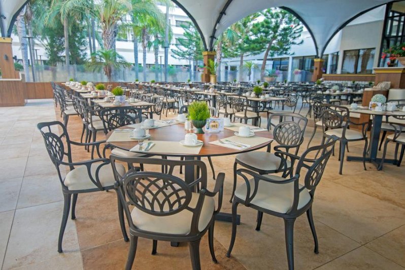 Dél-Ciprus Ayia Napa utazás Adams Beach Hotel