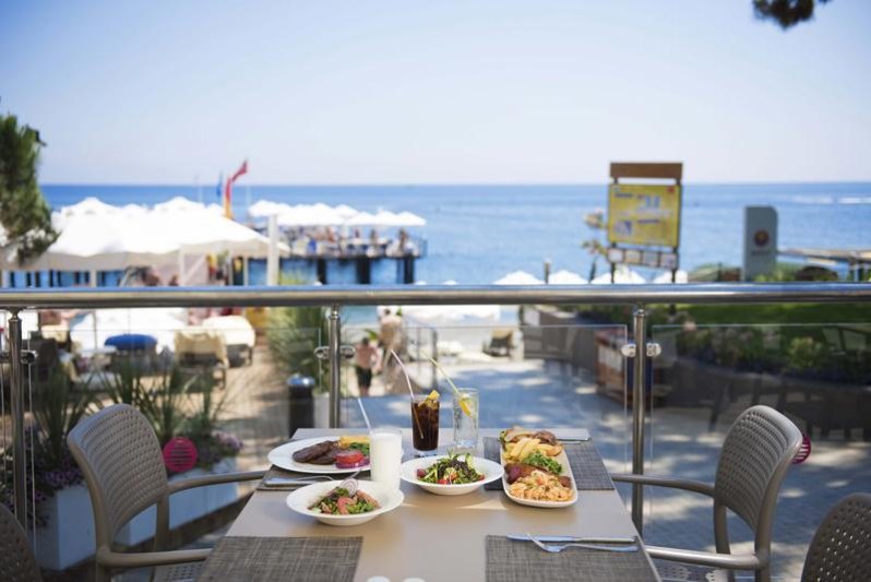 Kemer utazás Akra Kemer