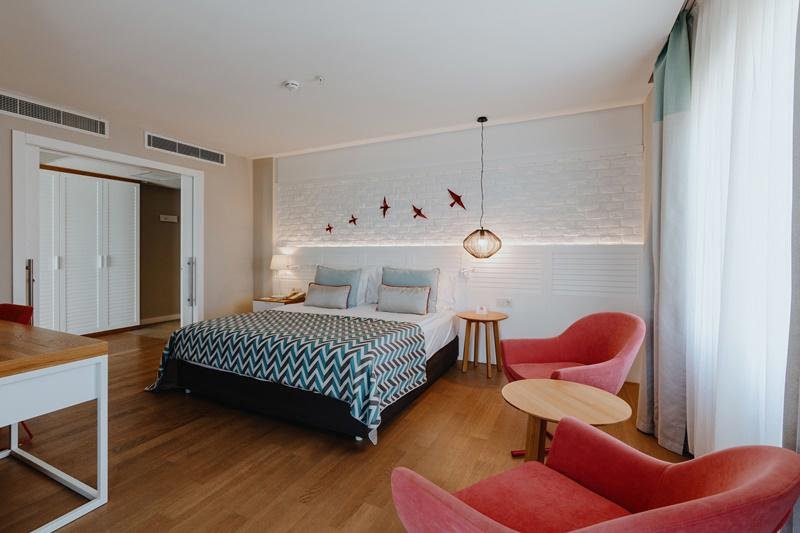 Kemer utazás Akra Kemer