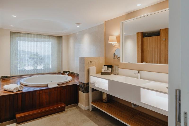 Kemer utazás Akra Kemer