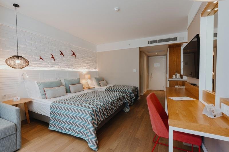 Kemer utazás Akra Kemer