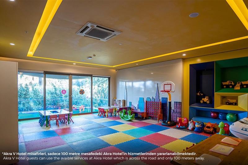 Antalya utazás Akra V