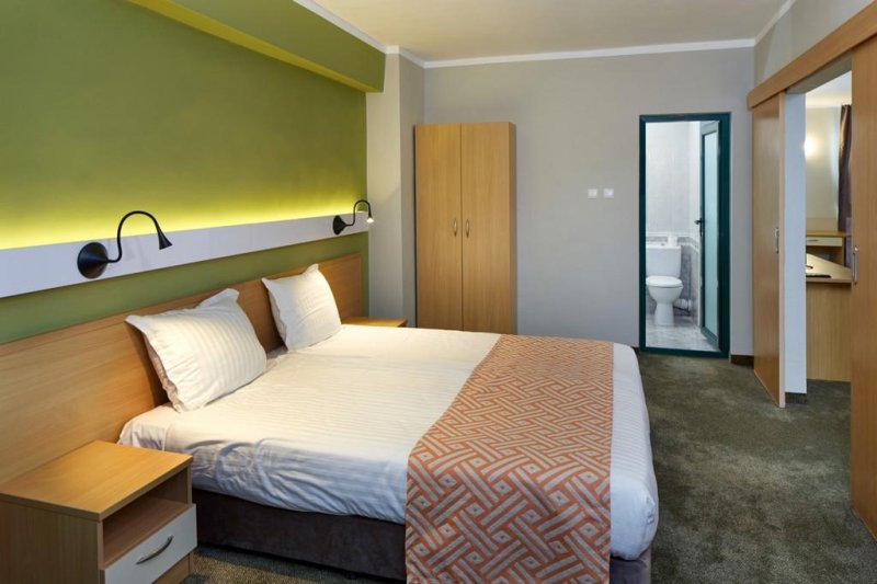 Napospart utazás Aktinia