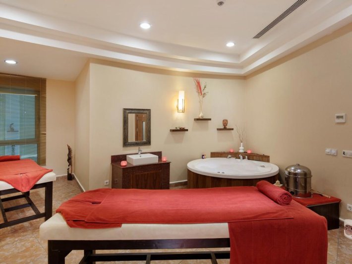 Side utazás Alba Royal Hotel