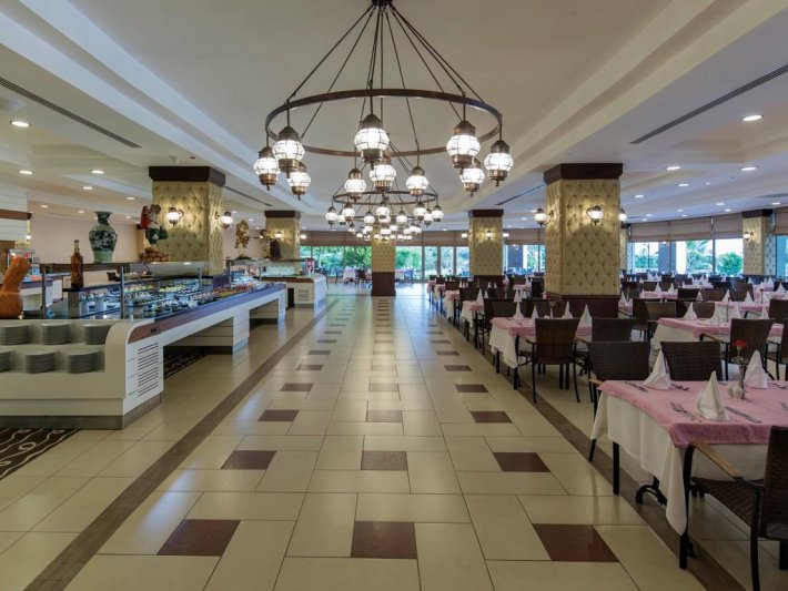 Side utazás Alba Royal Hotel