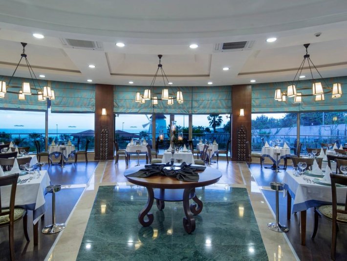 Side utazás Alba Royal Hotel