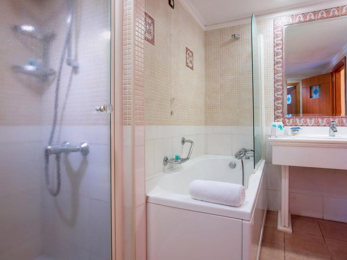 Kréta Hersonissos utazás Aldemar Knossos Royal