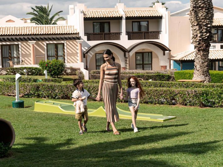 Kréta Hersonissos utazás Aldemar Knossos Royal