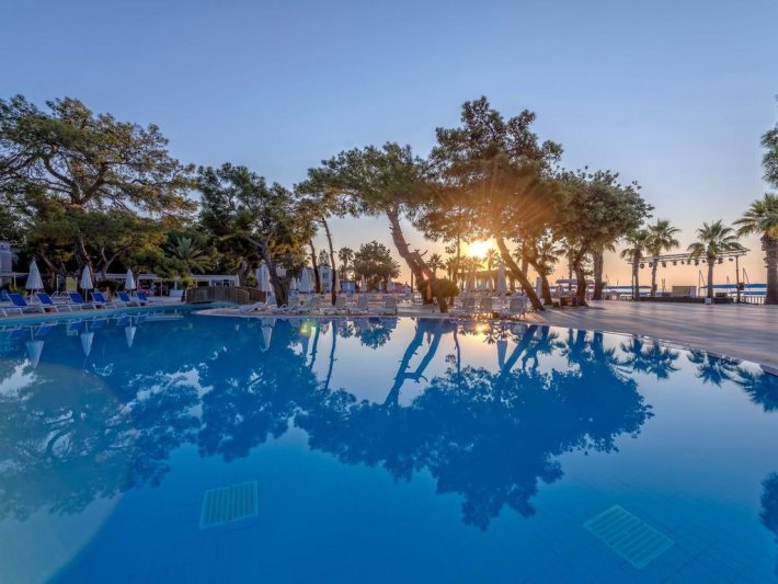 Kemer utazás Amara Comfort Resort