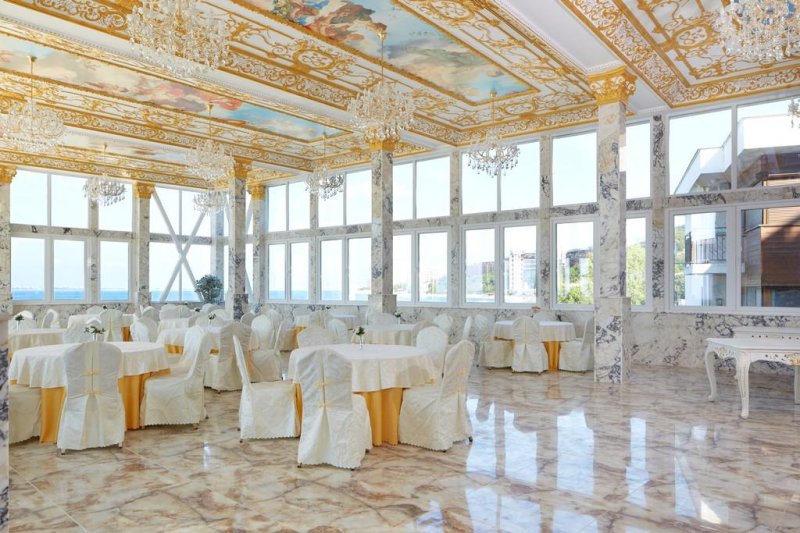 Szveti Vlasz utazás Amore Beach Hotel