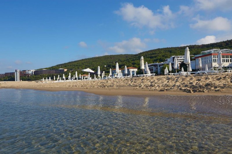 Szveti Vlasz utazás Amore Beach Hotel
