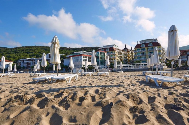 Szveti Vlasz utazás Amore Beach Hotel