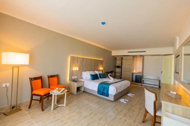 Hurghada utazás Aqua Mondo Resort