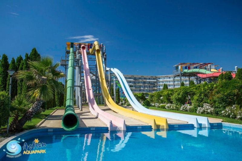 Napospart utazás Aqua Nevis Club Hotel