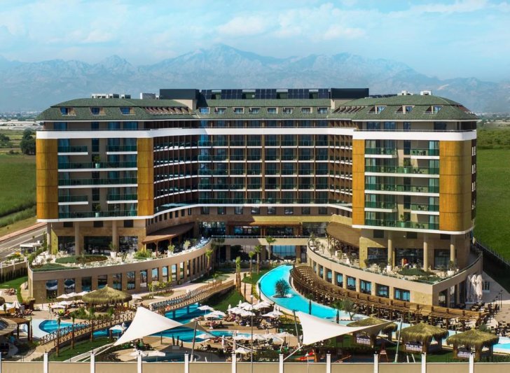 Antalya utazás Aska Lara Resort and Spa