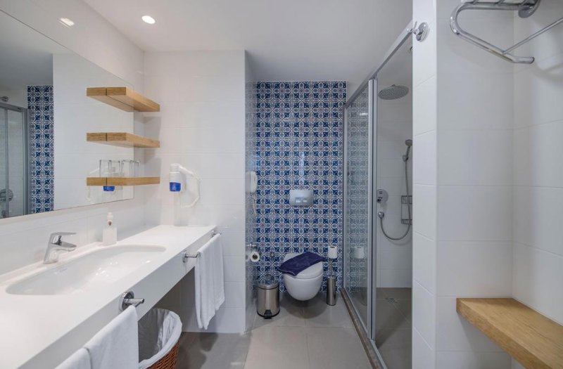 Side utazás Barut Goia