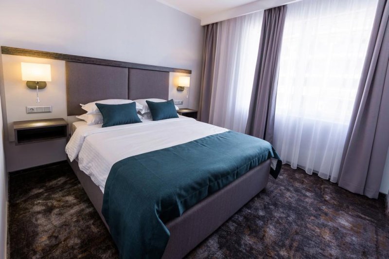 Napospart utazás Best Western Plus Premium Inn 