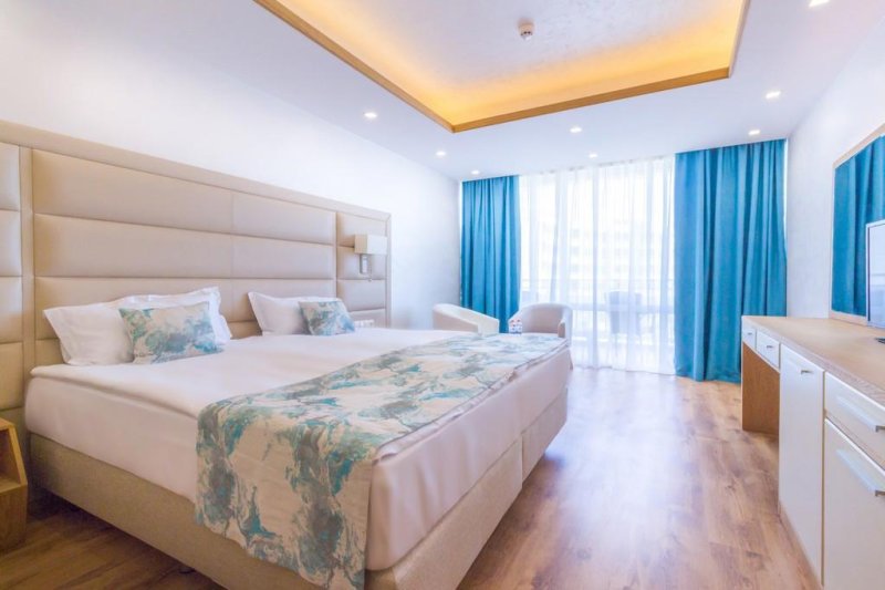 Neszebar utazás Bilyana Beach Hotel