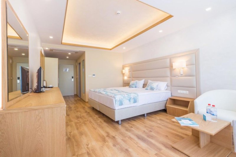 Neszebar utazás Bilyana Beach Hotel