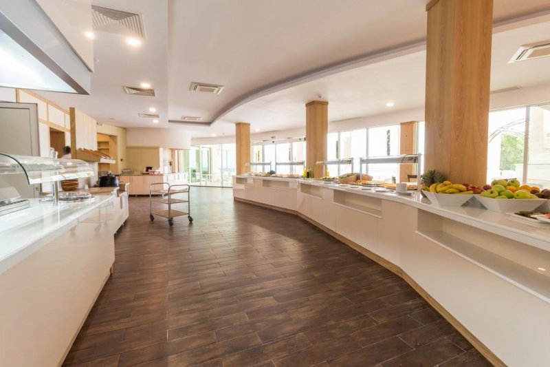 Neszebar utazás Bilyana Beach Hotel