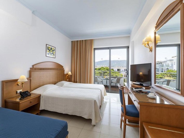 Rodosz Ialyssos utazás Blue Horizon