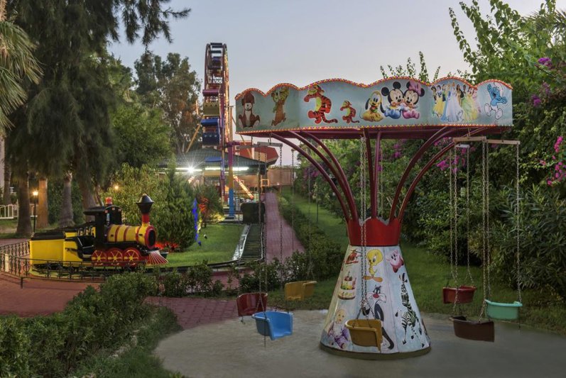 Alanya utazás Delphin Botanik