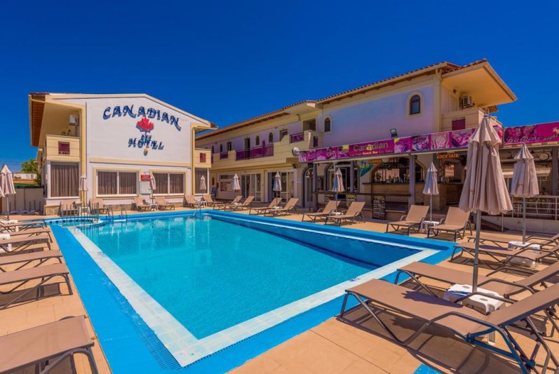 Zakynthos utazás Canadian Hotel