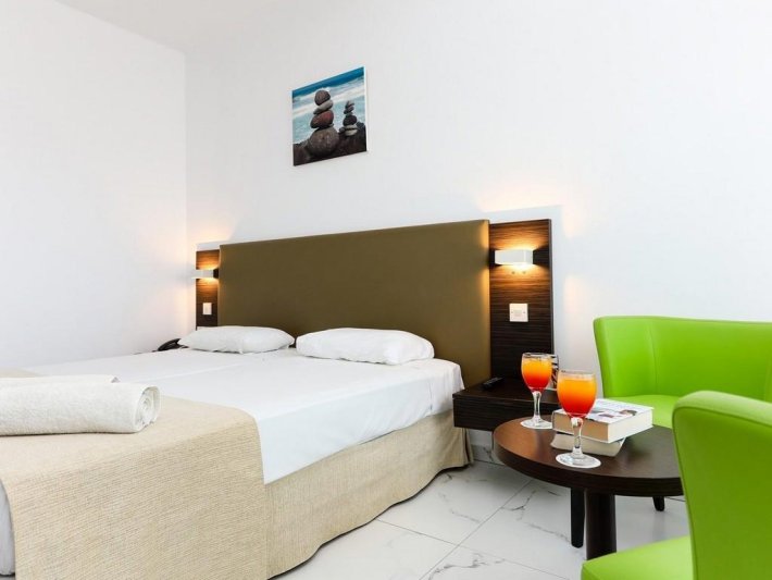 Dél-Ciprus utazás Christofinia Hotel