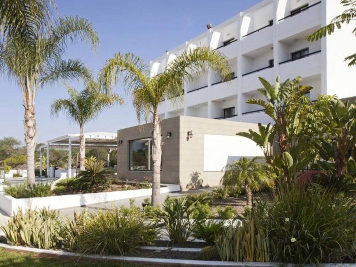 Dél-Ciprus utazás Christofinia Hotel