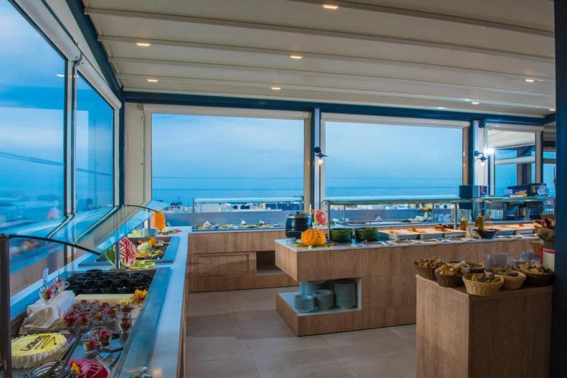 Kréta Hersonissos utazás City Green Hotel